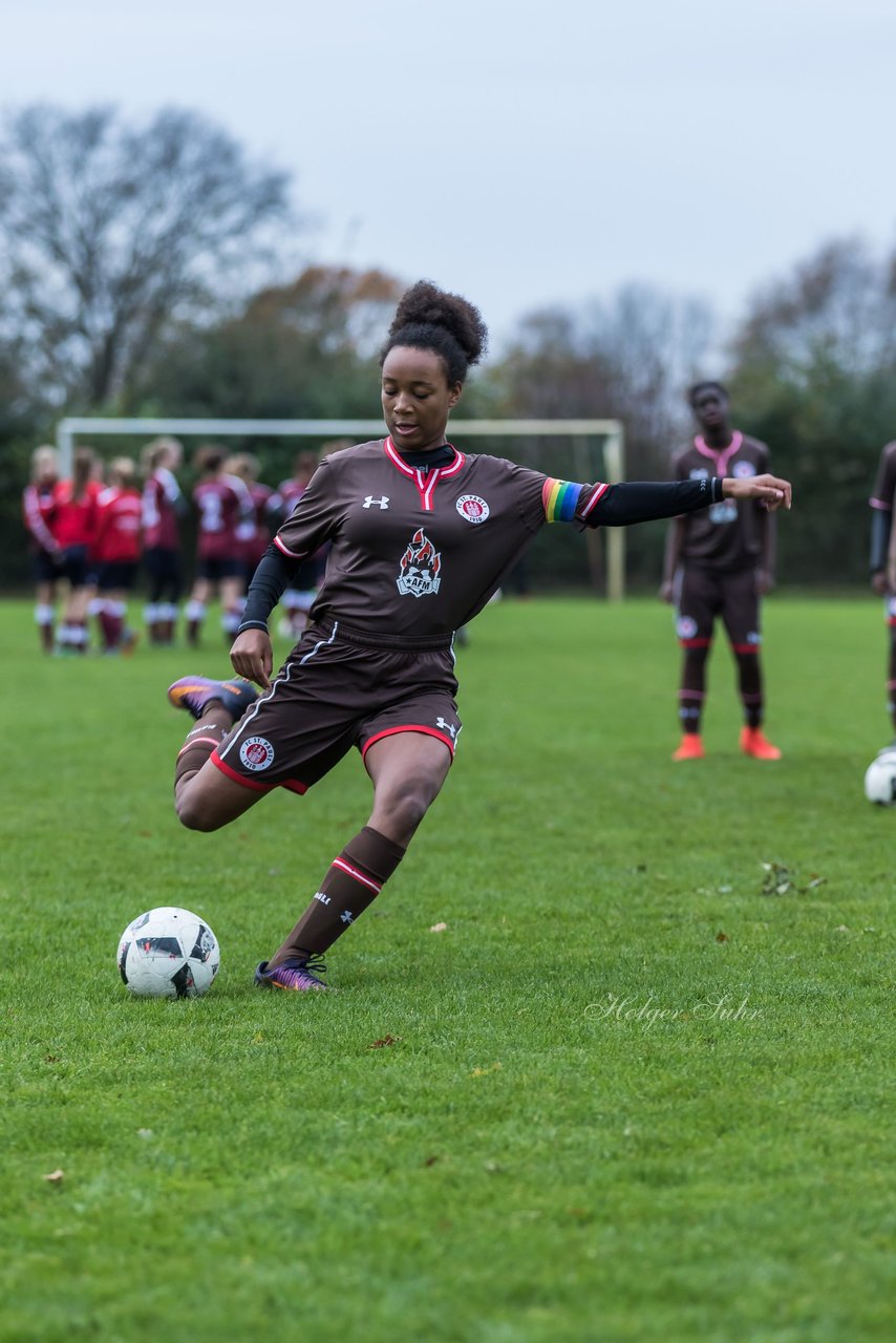 Bild 68 - C-Juniorinnen Halstenbek-Rellingen - St.Pauli : Ergebnis: 0:5